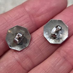 Vintage 8K Yellow Gold Octagonal Engine Turned Stud Earrings 333 Hallmark 0.5″