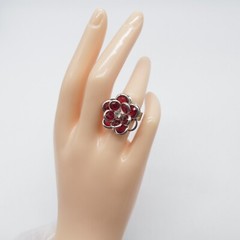 Vintage Red Glass Flower Ring Size 6.25 Expandable Silver Tone Boho Cute