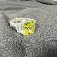 Vtg Y2K 925 Silver Emerald Cut Ring Sz 6.25 CZ Trilogy Yellow Stone Glam