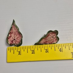 Vtg Mid Century Majolica Porcelain Pink Green Caladium Leaf Clip-On Earrings