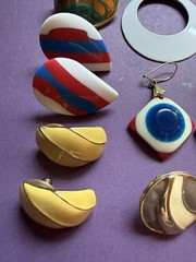 11 Pairs Vtg 80s 90s Lucite Plastic Enameled CHUNKY BOLD Assortment EARRINGS