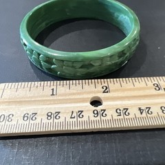 Green Lucite Plastic Bracelet Carved Flowers 2.5 In Diameter