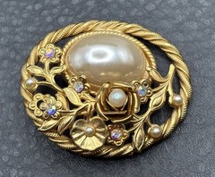 Vintage Gold Tone Floral Brooch Pin Faux Pearl Cabochon AB Crystal Rhinestone
