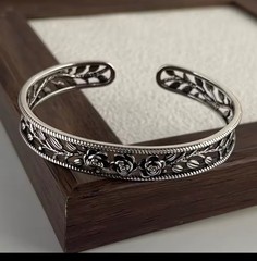 Vintage Boho Silver Tone Bangle Bracelet for Women Floral Rose Butterfly Adjusta