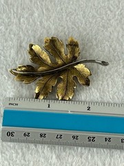 Vintage Antique Gold Silver Tone Maple Leaf Brooch