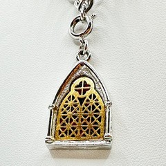 Vintage Sarah Coventry 1977 Pendant Necklace Stained Glass Cathedral Silver Tone