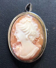 Antique Victorian 800 Silver Cameo 23mm x 18mm Brooch/Pendant