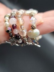 Lot Of 4 Vintage Glass Beaded Multicolored 7.5″ Bracelets Toggle Clasp