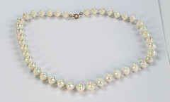Vintage White Aurora Borealis Faux-Pearl Beaded Necklace 17.5 in Spring Ring