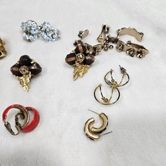 Vintage Earring Lot, 14 Pairs, 50s-80s, Floral. Cottagecore