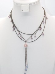 B425-VINTAGE NECKLACE~BLACK CHAINS/FAUX PEARLS/PINK/LAVENDER BEADS~16″-17.5″