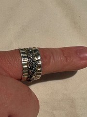 Vintage Sterling Silver 925 RL Israel Wide Hammered Rose Floral Band Ring Size 8