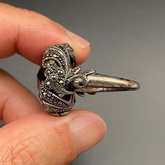 Vintage Art Deco Faceted Black Sterling Silver Marcasite Ring Size 8.25