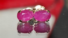 14k yellow gold earrings 1.00ct natural, treated ruby stud vintage 0.6gr N2948H