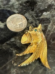 Vntg Lind Gal Scottie Dog Scottish Terrier Head Brooch Gold Tone Green Eyes NOS