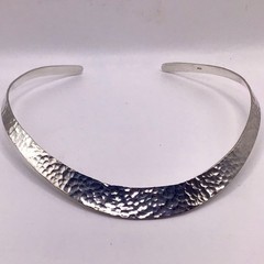 VINTAGE STERLING SILVER 925 HAMMERED CHOKER/COLLAR NECKLACE 41.99grams 169.99 !