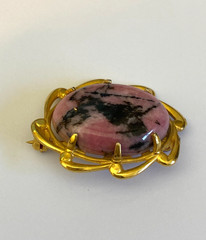 Vintage Signed JJJ 1/20 12K Gold Filled Genuine Rhodonite Brooch Pin