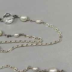 Silver Tone Chain Necklace Clear Glass Beads Faux Pearl Leaf Station Endless 31″