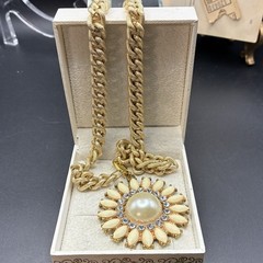 Custom Vintage Chunky Golden Rhinestone Sunflower Pendant Necklace, Easy Switch