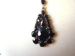 Antique Bohemian Garnet Necklace 14.5″ Choker Cluster Drop Pendant Low 8kt