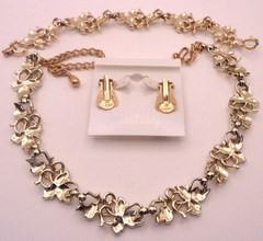 Vintage Signed Sarah Coventry Ivy Leaf Necklace Bracelet and Clip Earring Set