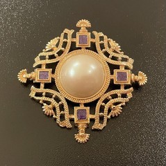 Vintage MONET Cabochon Faux Pearl Blue Enamel Gold Tone Statement Brooch/Pin
