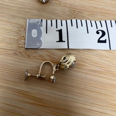 Vintage Gold Tone Faux Fire Opal Adjustable Screw Clip On Dangle Earrings