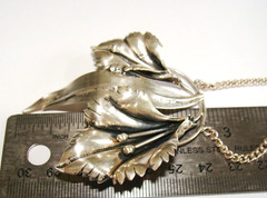 Vintage 25.3g Sterling Silver LARGE 2.5″ Calla Lily Lilies Necklace 15.5″