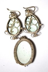 Vintage Unique Russian Enamel Hand Painted Jewelry Set Earrings and Pendant #53