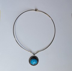 Southwestern Turquoise Blue Howlite Nickel Silver Pendant Stiff Choker Necklace