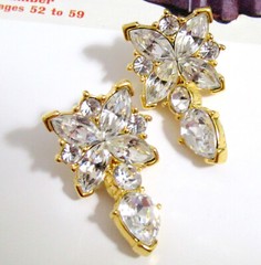 Vtg Runway MONET 80s GP Floret w Icy Swarovski Crystal Dangle Earrings Posts Exc