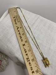 Vintage Sea Turtle Pendant Necklace Gold Tone Bar Link Chain Beach Ocean