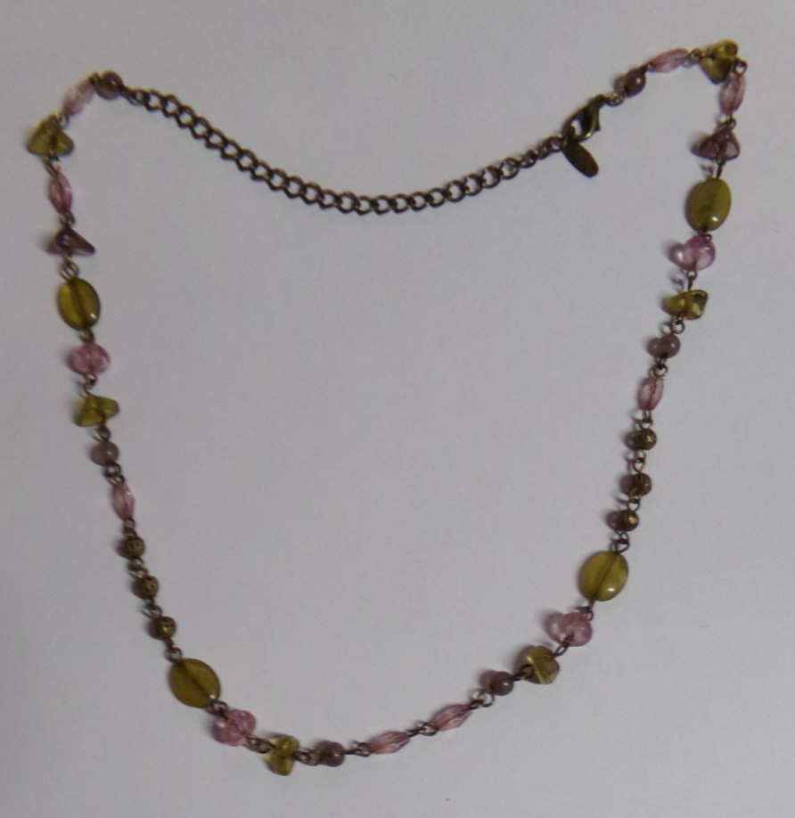Vintagek Pink & Yellow Beads & Gold Tone 17.5″ Necklace – VCLM