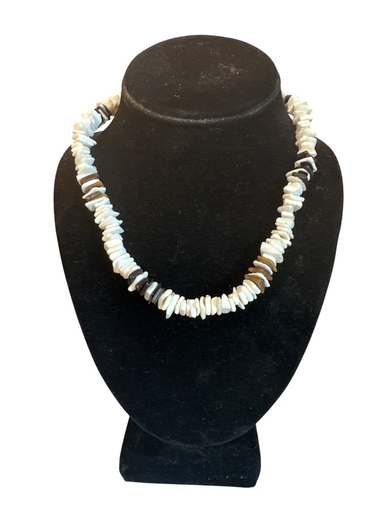 Vintage Puka Shell Beaded Necklace Lobster Clasp 18-Inch Beach Core Surfer