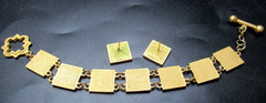 MOMA NY Museum of Modern Art Frank Lloyd Wright Vintage Bracelet Earring Set