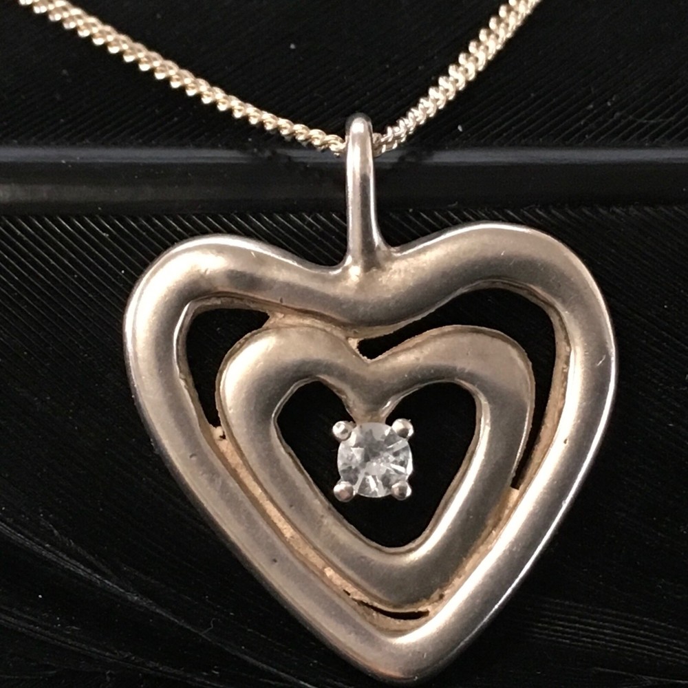 HAND MADE STUDIO ESTATE STERLING SILVER WHITE TOURMALINE HEART 18” LONG NECKLACE