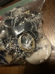 1 Pound Vintage To Modern Junk Jewelry Lot Repurpose Crafts #D568
