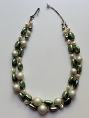 Vintage Double Strand Lucite Faux Pearl and Green Bead Necklace (3318)