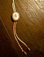 Vintage Goldette NY Guilloche Pink Roses Slide Lariat Necklace gold tone chain