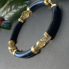 Vintage Jade Bracelet Estate Fine Jewelry Pre-Owned Black Pierced Shou 7″