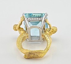 Julius Cohen Aquamarine Diamond Platinum 18 KT Ring