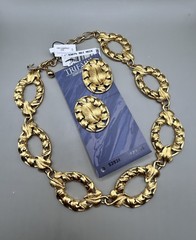 VTG 80’s TRIFARI CHUNKY GOLD-TONE PANEL LEAF & IVY NECKLACE / CLIP ONS NWT & BOX