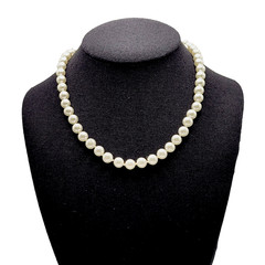 Career Classic Knotted Coated Glass Faux Pearl Silver Tone Vintage Necklace