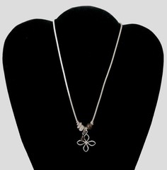 Vintage Fossil Pendant Necklace 15″ Serpentine Choker Style Necklace