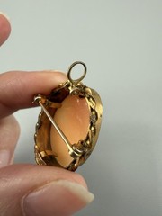 Vintage Carved Shell Cameo Brooch Pendant 1/20 12K GF Lady Portrait Twist Frame