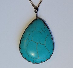 Western Teardrop Shaped Turquoise Blue Howlite Pendant With 36in Brass Necklace