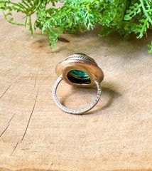 Art Deco Vintage Oval Emerald Green Glass Cocktail Ring Gold Filigree Band 4.5