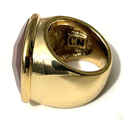 Vintage Gold Tone Dome Cocktail Ring w/ Ruby colored Rhinestone Sz 6.5 Signed CN
