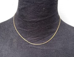 Vintage Gold-toned Necklace Flat Diamond Cut Herringbone Chain Signed 15.5 In