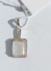 Vintage Pendant Rainbow Adular stone Sterling Silver 925 Beautiful Women Jewelry